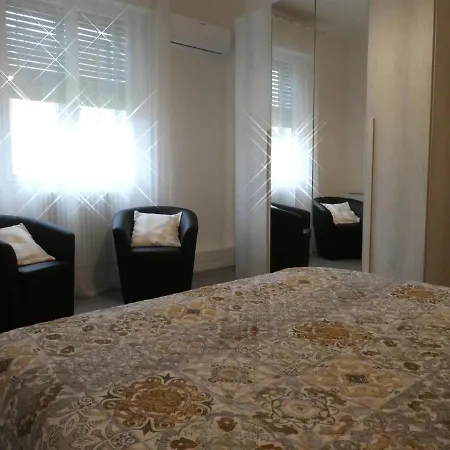 Le Finestre Sul Noce Apartmán *